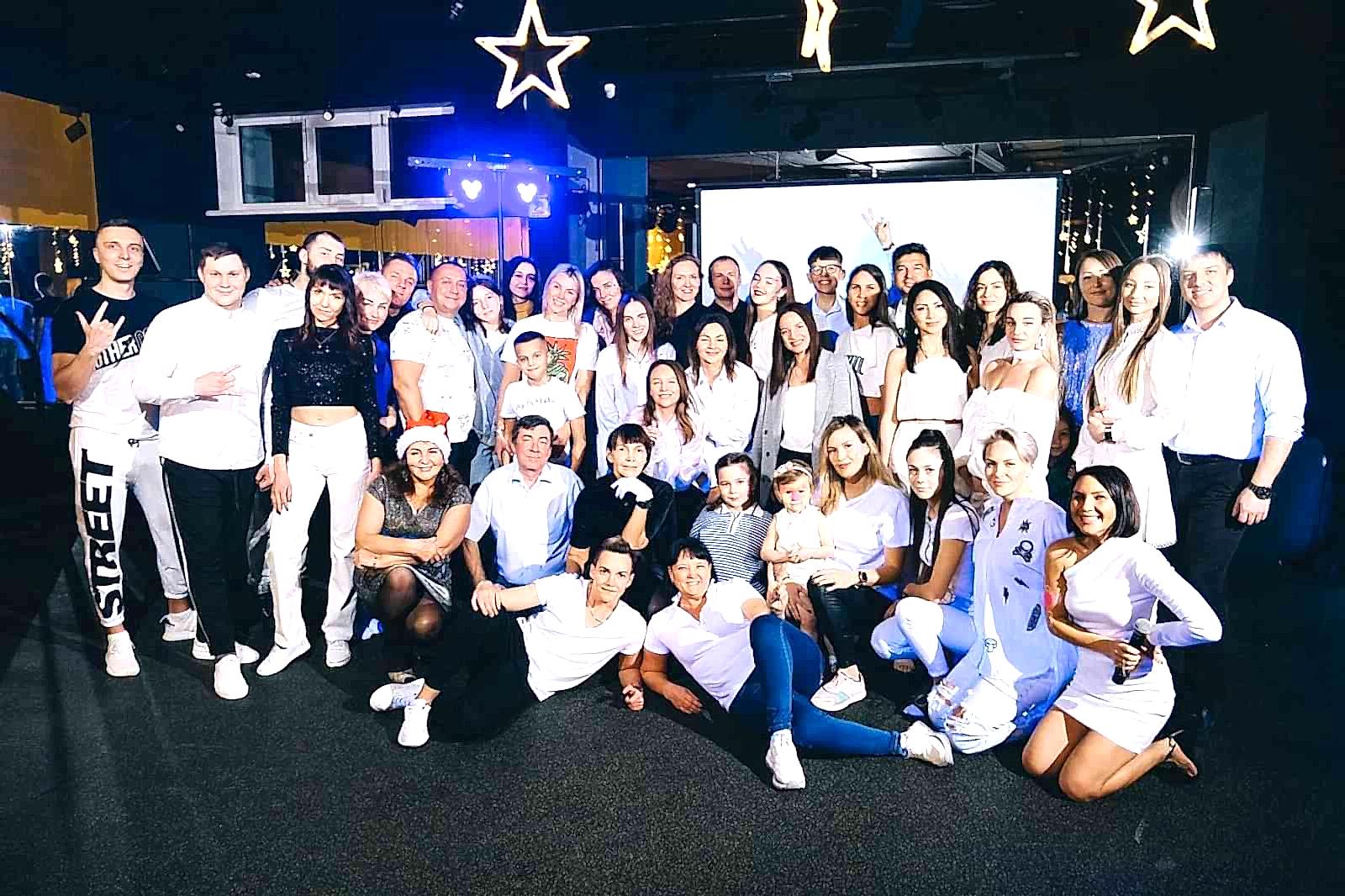 White party Новый год 2023